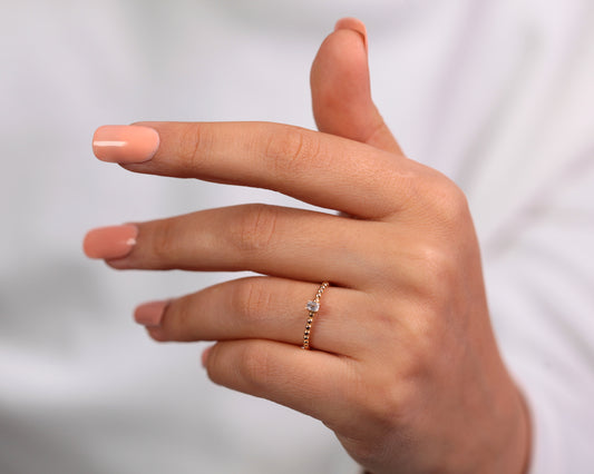 Baget Pırlanta Topçuk Kollu Yüzük, 14K Sarı-Beyaz-Kırmızı Altın | LR00049D