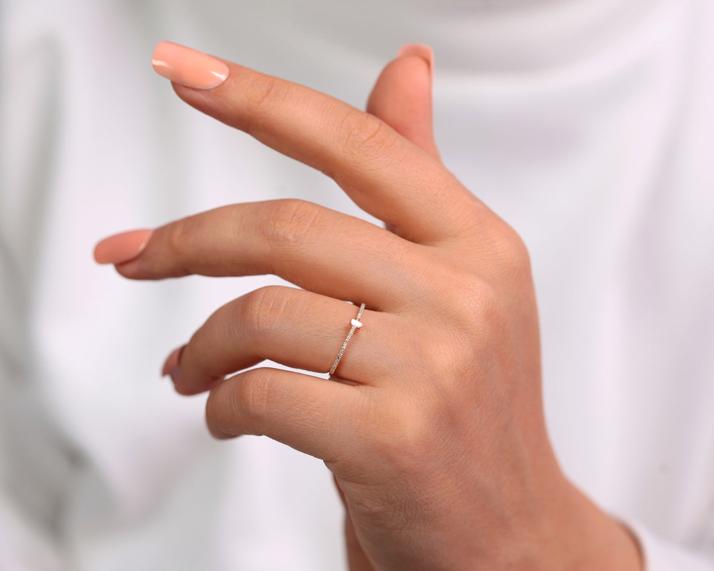 Baget ve Dizi Pırlanta Yüzük, 14K Sarı-Beyaz-Kırmızı Altın | LR00052D