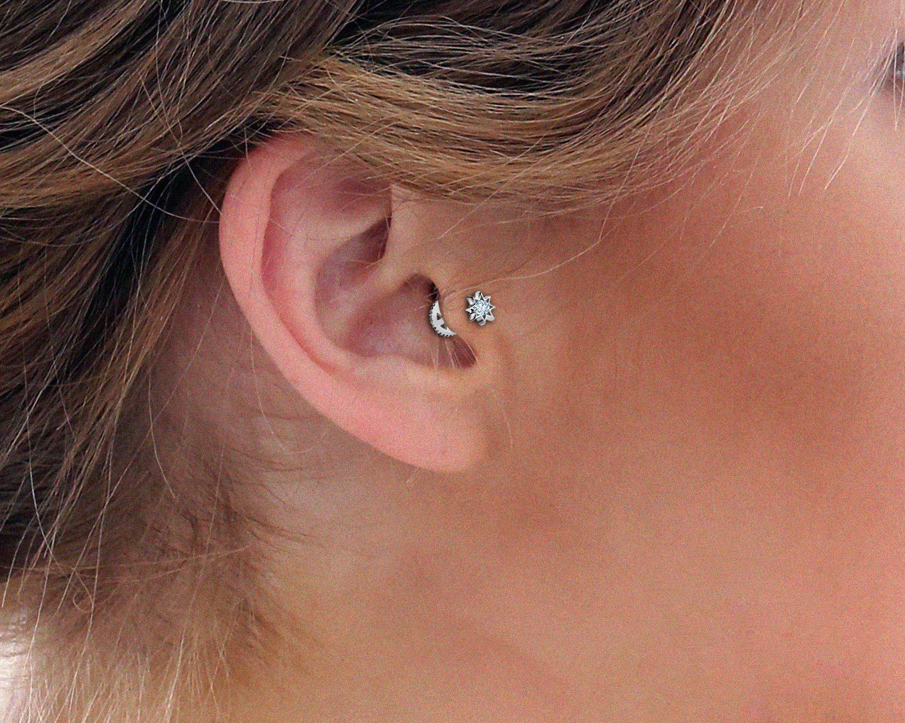 İştar Yıldızı Pırlantalı Piercing, 8 MM , 1.2 MM, 14K Sarı-Beyaz-Kırmızı Altın | LP00016D