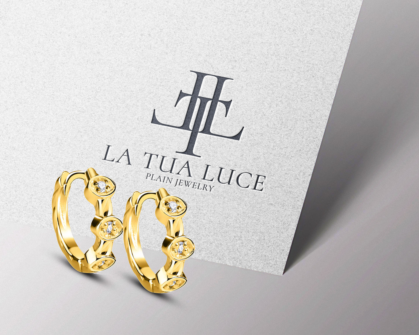 Pırlantalı Oval Motifli Küpe, 9.50 MM , 14K Sarı-Beyaz-Kırmızı Altın | LE00011D