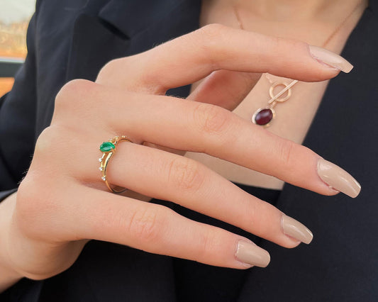 Taç Damla Zümrüt Yüzük, 14K Sarı-Beyaz-Kırmızı Altın | LR00056DE