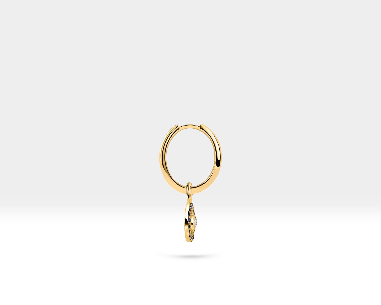 Safirli Pusula Sallantılı Küpe, 12 MM , 14K Sarı-Beyaz-Kırmızı Altın | LE00042DS