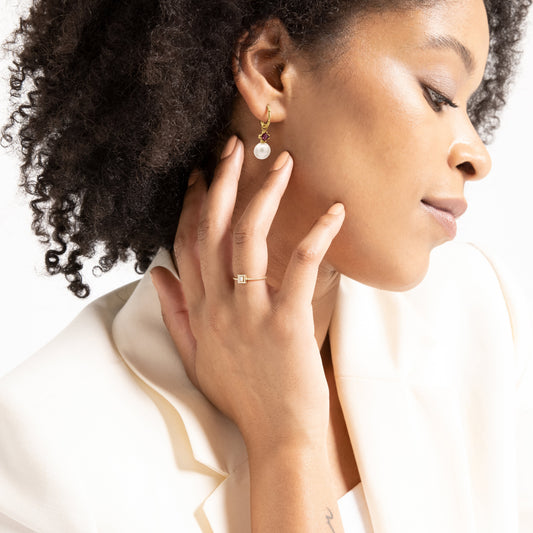 Prenses Yakut İnci Sallantılı Küpe, 14K Sarı-Beyaz-Kırmızı Altın | LE00078PR