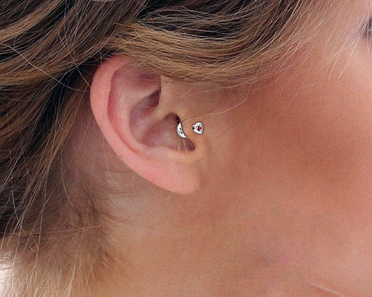 Kalp Yakutlu Piercing, 8 MM , 1.2 MM, 14K Sarı-Beyaz-Kırmızı Altın | LP00017R