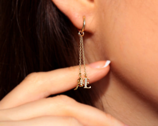 Sallantılı Pırlantalı Harf Küpe, 12 MM , 14K Sarı-Beyaz-Kırmızı Altın | LE00032D