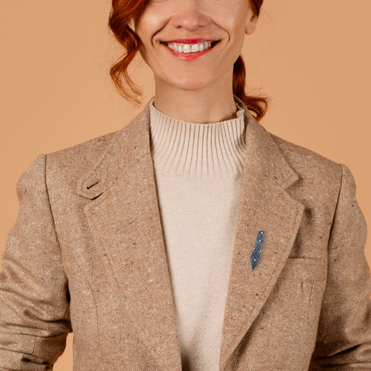 Çok Pırlantalı Dolma Kalem Ucu Yaka İğnesi, 925K Gümüş | LZ00003D