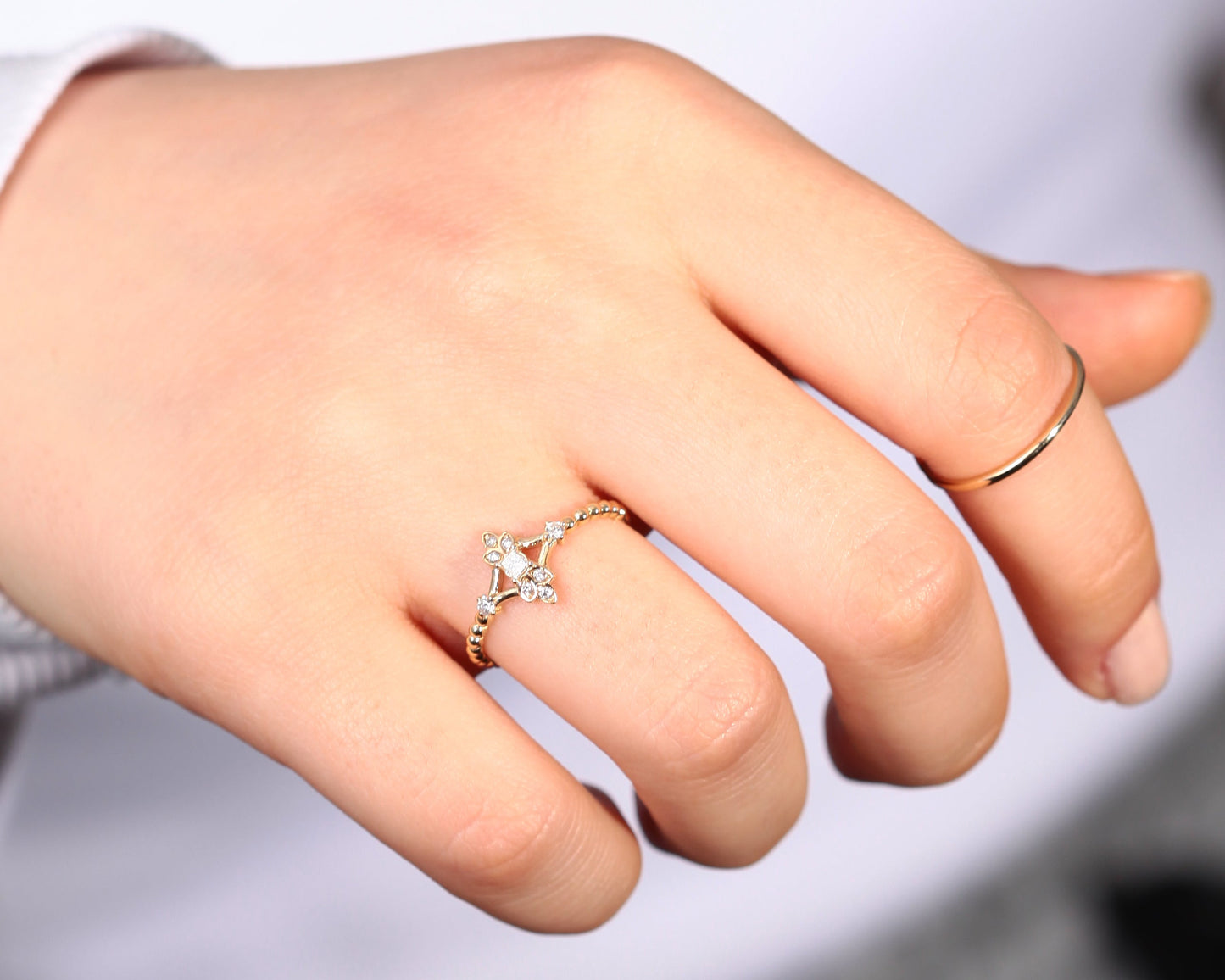 Pırlanta Yüzük, 14K Sarı-Beyaz-Kırmızı Altın | LR00016D