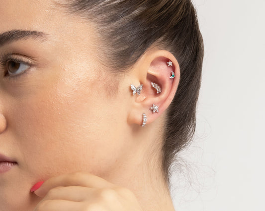 Minik Hilal Yeşil Garnetlı Piercing, 8 MM , 1.2 MM, 14K Sarı-Beyaz-Kırmızı Altın | LP00015G