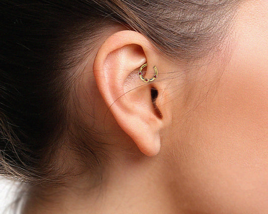 Üç Badem Yakutlu Halka Piercing, 10 MM , 1.2 MM, 14K Sarı-Beyaz-Kırmızı Altın | LC00040R