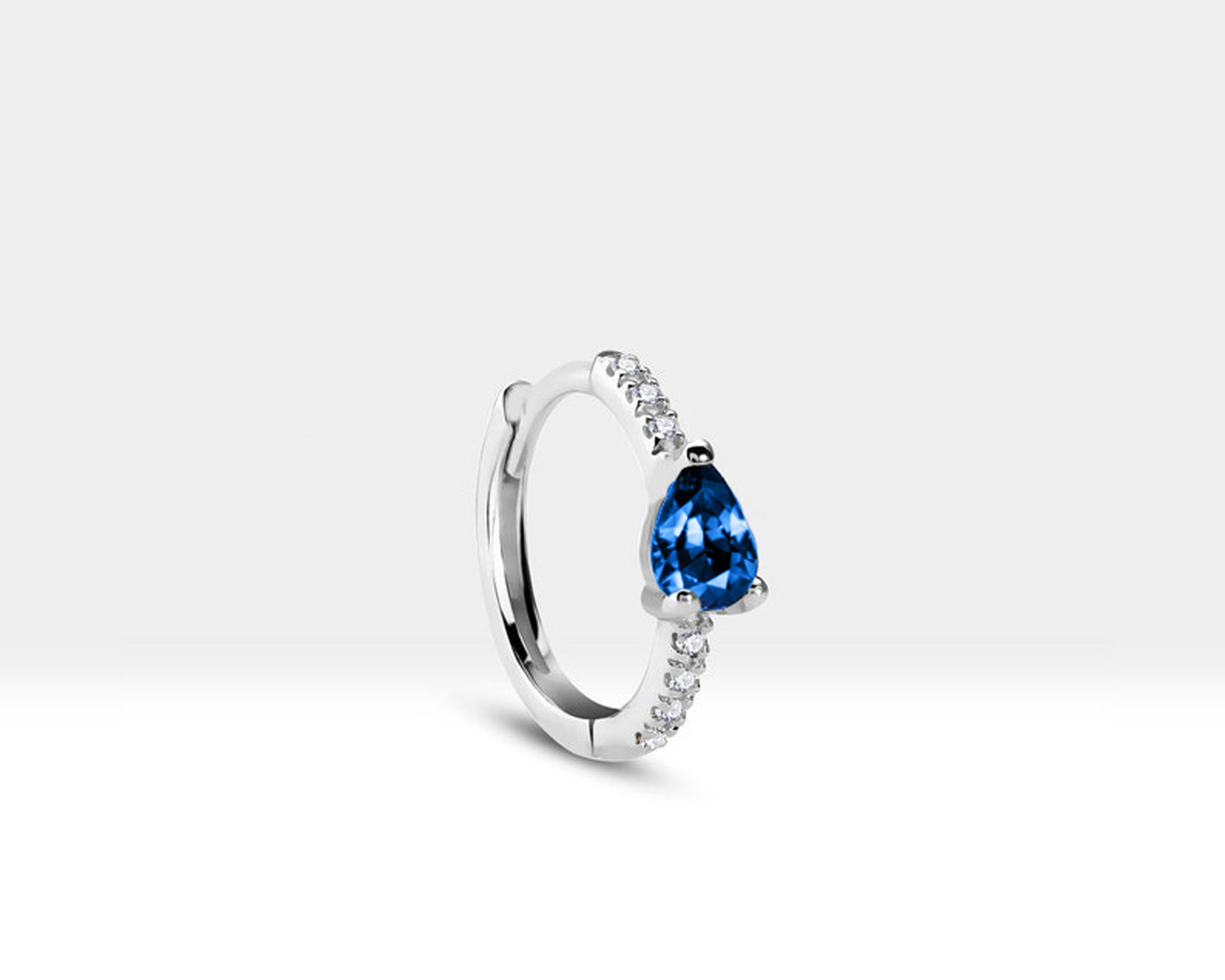 Damla Safir ve Pırlantalı Küpe, 12 MM , 14K Sarı-Beyaz-Kırmızı Altın | LE00018DS