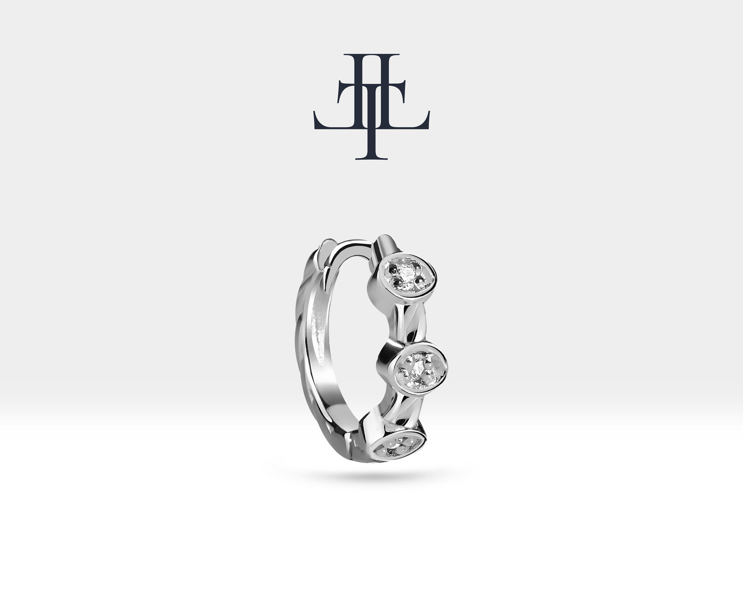 Pırlantalı Oval Motifli Küpe, 9.50 MM , 14K Sarı-Beyaz-Kırmızı Altın | LE00011D
