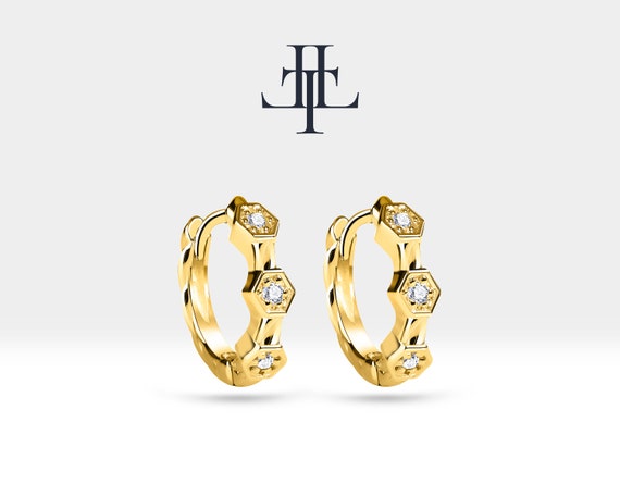Pırlantalı Altıgen Motifli Küpe, 9.50 MM , 14K Sarı-Beyaz-Kırmızı Altın | LE00016D