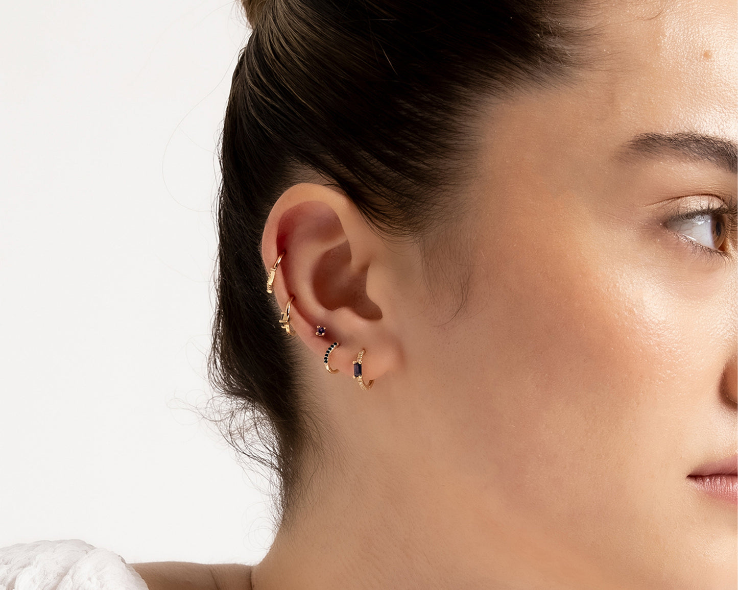 Dizi Renkli Safir Halka Piercing, 12 MM , 1.2 MM, 14K Sarı-Beyaz-Kırmızı Altın | LC00044MS