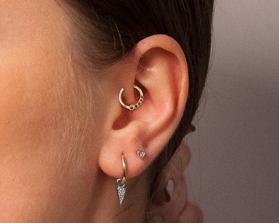 Süzme Yakutlu Halka Piercing, 12 MM , 1.2 MM, 14K Sarı-Beyaz-Kırmızı Altın | LC00018R