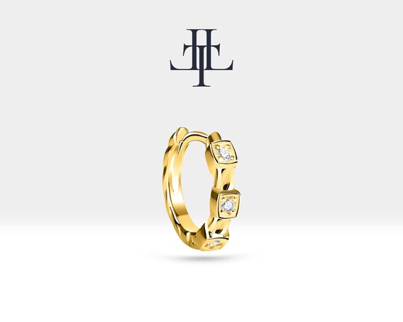 Pırlantalı Kare Motifli Küpe, 9.50 MM , 14K Sarı-Beyaz-Kırmızı Altın | LE00012D